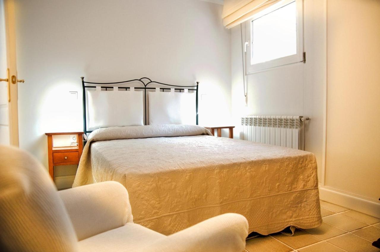 Apartamentos Individuales Con Piscina Galapagar Eksteriør bilde